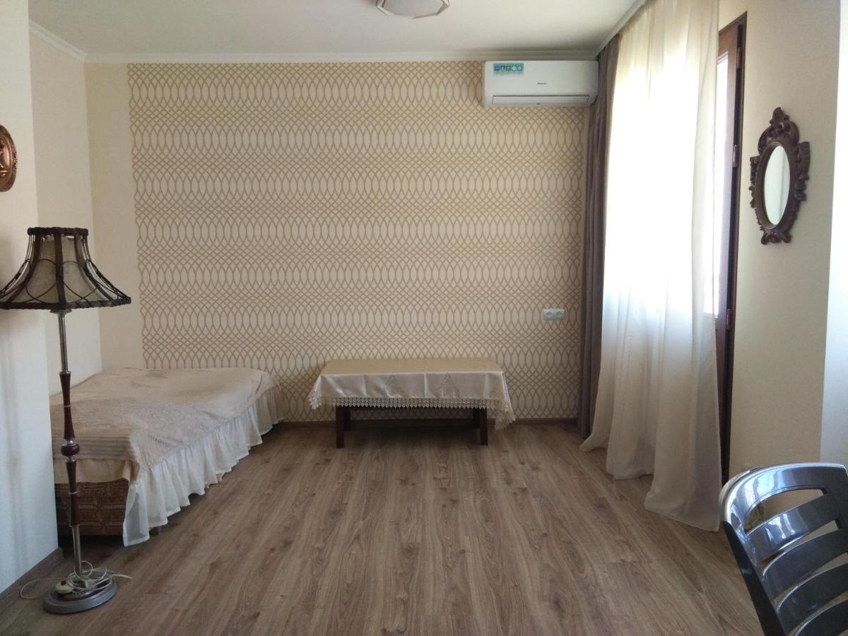 Sunny Aura Apartment Erevan Exterior foto