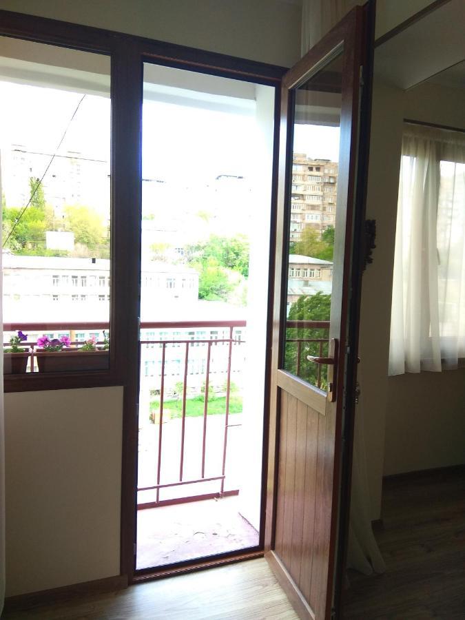 Sunny Aura Apartment Erevan Exterior foto